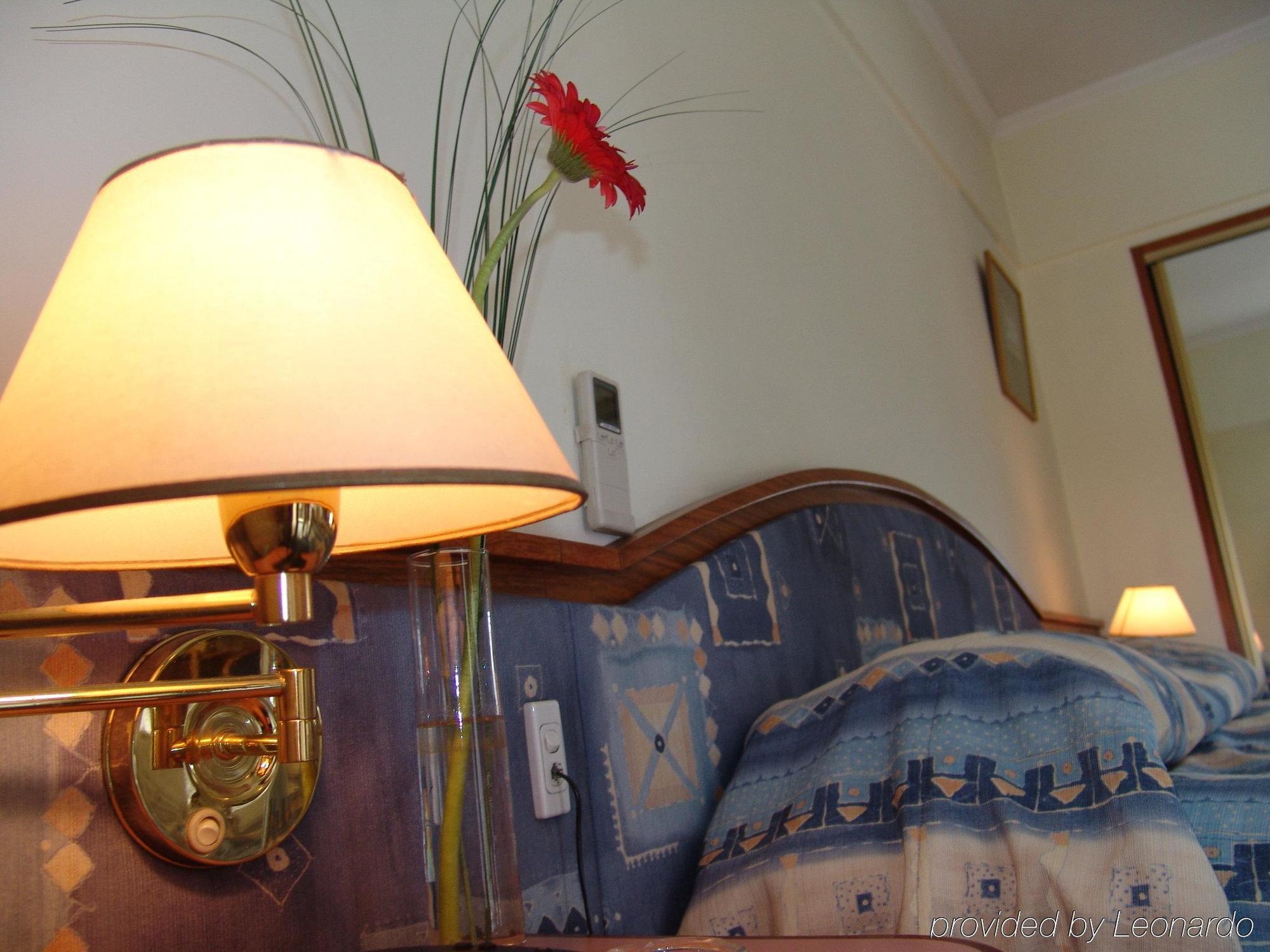 Hotel Impala Buenos Aires Zimmer foto